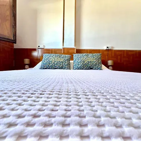 Cozy Front Of The Sea *