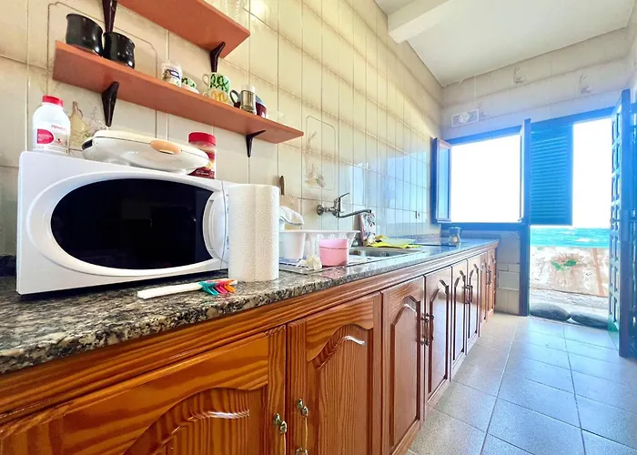 Cozy Front Of The Sea * La Mareta